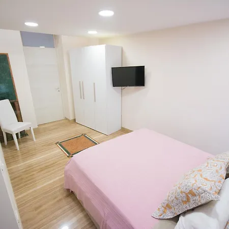 Al Vecchio Fontanile Lesina