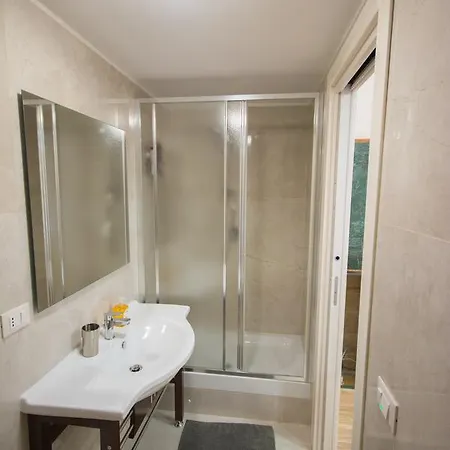 Al Vecchio Fontanile Bed and Breakfast 3*