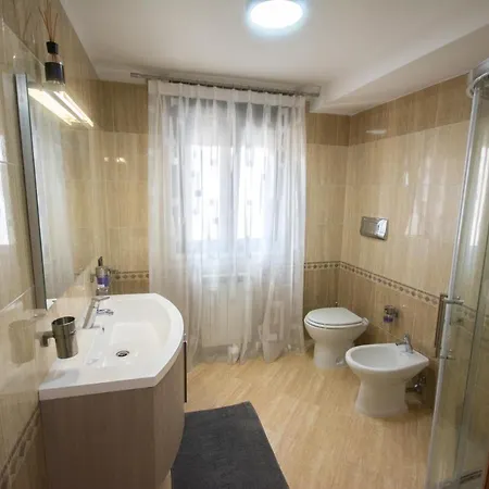 Al Vecchio Fontanile Bed and Breakfast 3*